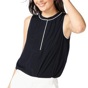 Court & Rowe Sleeveless Crêpe de Chine Blouse